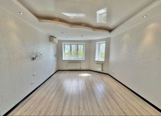 Продам 2-ком. квартиру, 80 м2, Сергиев Посад, проспект Красной Армии, 253А