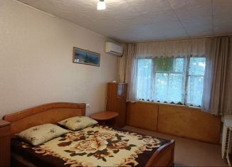 3-комнатная квартира в аренду, 70 м2, Сочи, улица Голубые Дали, 36, микрорайон Голубые Дали