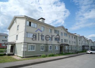 Продаю 1-ком. квартиру, 32.1 м2, деревня Куюки, 13-й квартал, 2