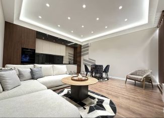 3-ком. квартира в аренду, 80 м2, Татарстан, улица Баумана, 36