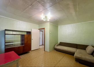 Продам 1-комнатную квартиру, 35.2 м2, посёлок городского типа Петра Дубрава, Садовая улица, 20А