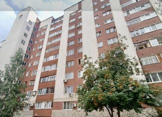 Продам 2-ком. квартиру, 48 м2, Республика Башкортостан, Российская улица, 14