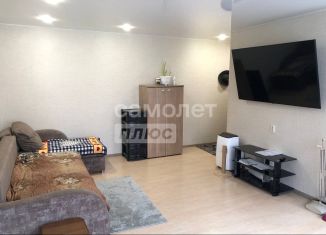 Продается двухкомнатная квартира, 43.8 м2, Чита, улица Космонавтов, 1