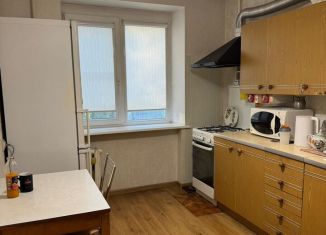 Продается трехкомнатная квартира, 60 м2, Ростов-на-Дону, Тракторная улица, 7