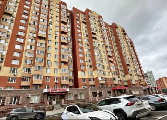 Продам двухкомнатную квартиру, 68.6 м2, Тюмень, Заречный проезд, 37к1