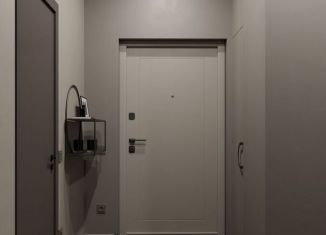 Продаю 4-комнатную квартиру, 100 м2, Махачкала, проспект Насрутдинова, 156