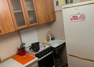 Сдача в аренду однокомнатной квартиры, 35 м2, Елабуга, улица Матросова, 5