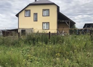 Продаю дом, 200 м2, Белорецк, бульвар Воинов-Победителей, 66