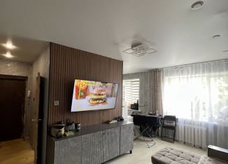 Продаю 2-комнатную квартиру, 40 м2, Татарстан, улица Гагарина, 81