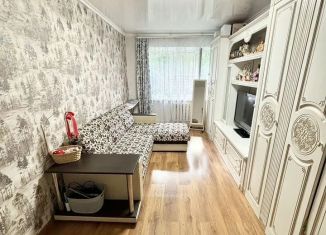 Продаю 2-ком. квартиру, 42.2 м2, Сокол, Гражданская улица, 2