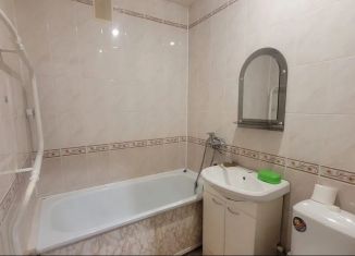 Сдам в аренду однокомнатную квартиру, 36 м2, Республика Башкортостан, улица Александра Невского, 7