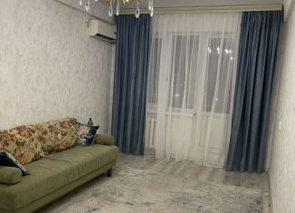 Сдается в аренду 1-ком. квартира, 42 м2, Махачкала, улица Героев Дагестана, 18