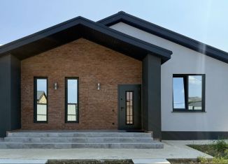 Продажа дома, 110 м2, село Перевальное, улица имени Сергея Непрана