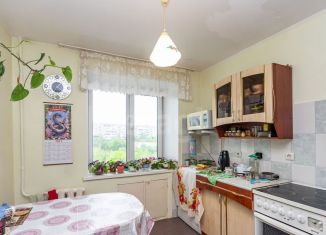 Продажа 3-комнатной квартиры, 60 м2, Тюмень, улица Самарцева, 34А