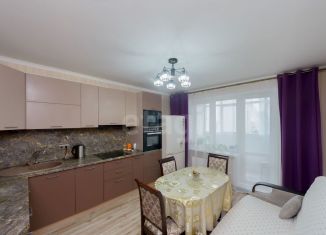 Продаю 2-ком. квартиру, 67.5 м2, Тюмень, улица Павла Шарова, 9к1