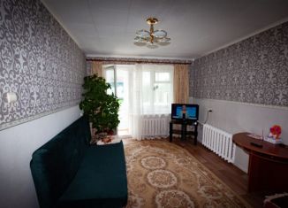 Продается 3-комнатная квартира, 60.4 м2, Малая Вишера, Лесная улица, 33