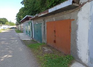 Продаю гараж, 18 м2, Калининград, Бассейная улица, 55