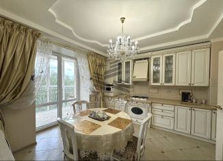 Сдаю двухкомнатную квартиру, 75 м2, Татарстан, Минская улица, 37