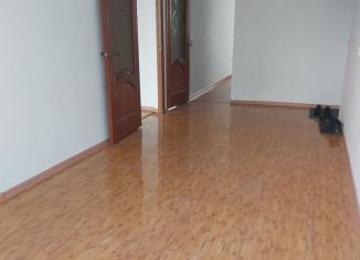 Продаю трехкомнатную квартиру, 62.8 м2, Буйнакск, улица Имама Гази-Магомеда, 14