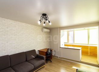 Продается 2-комнатная квартира, 45.4 м2, Тюмень, улица Седова, 55