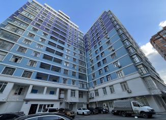 Двухкомнатная квартира на продажу, 84 м2, Махачкала, проспект Петра I, 103Бк2