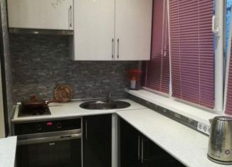 Продается однокомнатная квартира, 31.9 м2, поселок Южный, Войсковая улица, 8к2