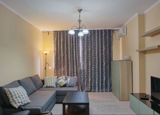 Сдача в аренду двухкомнатной квартиры, 55 м2, Краснодар, улица Генерала Шифрина, 1, микрорайон Юбилейный