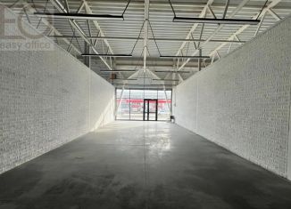 Продаю торговую площадь, 84.3 м2, Татарстан, улица Дементьева, 72Б