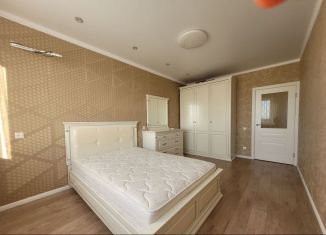 2-комнатная квартира в аренду, 68 м2, Краснодар, улица Краеведа Соловьёва, 6к2