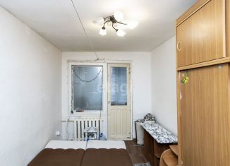 Продам 1-ком. квартиру, 13.6 м2, Тюмень, улица Республики, 239, Ленинский округ