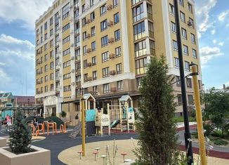 Продажа 2-комнатной квартиры, 67.6 м2, Брянск, улица Ульянова, 24