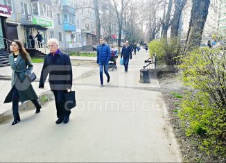 Продается торговая площадь, 72 м2, Краснодар, Фестивальный микрорайон, улица Атарбекова, 44