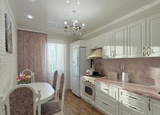 Продажа двухкомнатной квартиры, 57 м2, Татарстан, 20-й микрорайон, 1