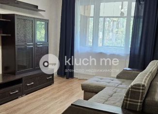 Продается 2-ком. квартира, 43.4 м2, Татарстан, улица Маршала Чуйкова, 36