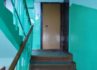 Продается 2-ком. квартира, 46 м2, Шелехов, Кольцевая улица, 1