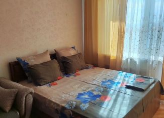 Сдача в аренду однокомнатной квартиры, 34 м2, Стрежевой, 2-й микрорайон, 206