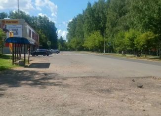 Продаю гараж, 10 м2, Киров