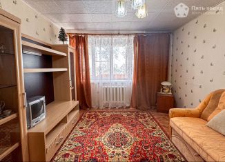 Продается двухкомнатная квартира, 50.5 м2, Тверь, Хрустальная улица, 36к1