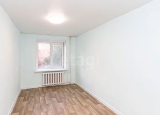 Продается 3-комнатная квартира, 59.3 м2, Тюмень, улица Червишевский Тракт, 31