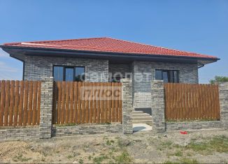 Продам дом, 171 м2, станица Гостагаевская, улица Трудящихся