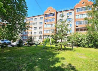 Продажа двухкомнатной квартиры, 60 м2, Владимир, улица Хирурга Орлова, 2Б