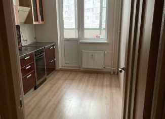 Продажа 2-ком. квартиры, 43.3 м2, Мурино, улица Шувалова, 17, ЖК Краски Лета