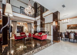 Продам дом, 800 м2, деревня Воронино, Малая Клубная улица