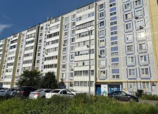 Продаю 2-комнатную квартиру, 50.4 м2, Татарстан, улица Толстого, 8