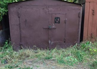 Продаю гараж, 18 м2, Татарстан, улица Гагарина, 81