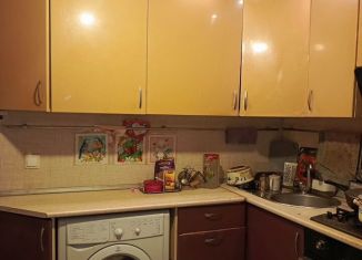 3-комнатная квартира на продажу, 52 м2, Серов, микрорайон Вятчино, 7