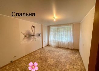 Продажа 2-комнатной квартиры, 53.4 м2, Челябинск, Калининский район, улица Молодогвардейцев, 70