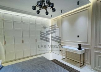 Сдается в аренду двухкомнатная квартира, 69 м2, Татарстан, улица Бехтерева, 9А