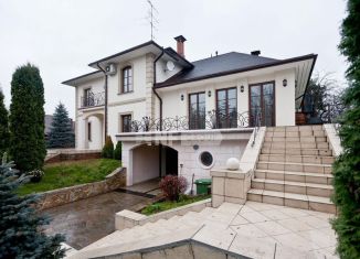 Продам дом, 400 м2, деревня Калчуга