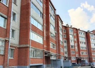 Сдаю в аренду 1-комнатную квартиру, 44 м2, Йошкар-Ола, улица Васильева, 4Б, микрорайон 9Б